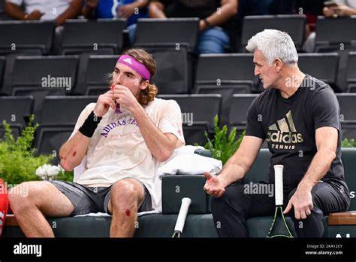Stefanos Tsitsipas dad: Who is Apostolos Tsitsipas? 1 Apostolos Tsitsipas