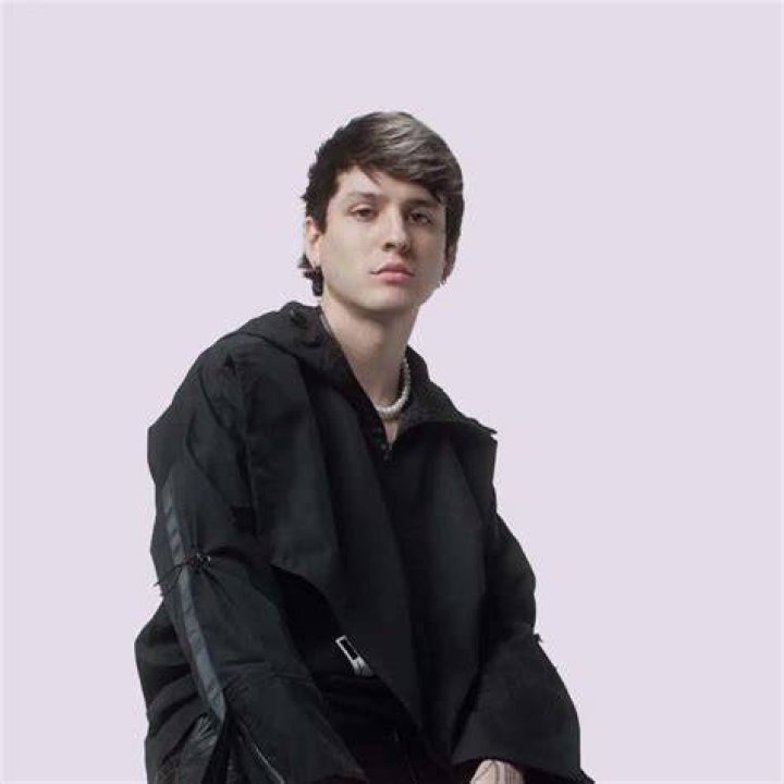 Christopher Velez Christopher Velez
