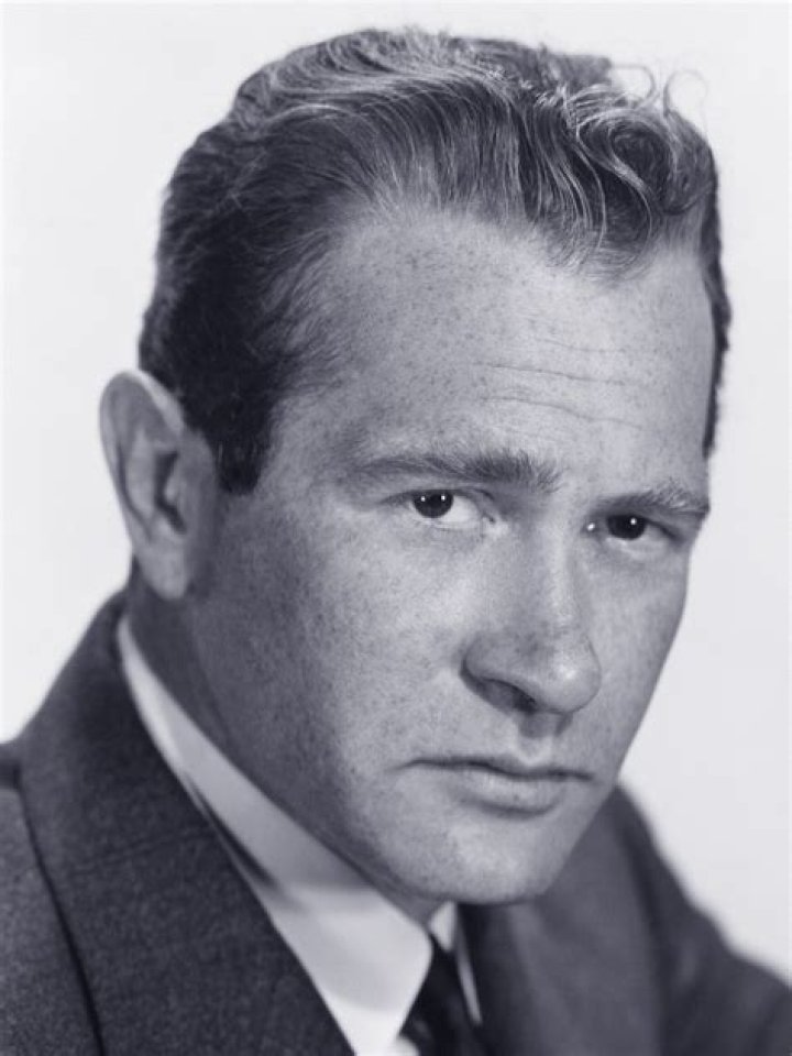 Darren McGavin