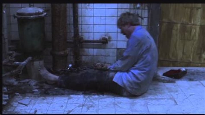Dr. Lawrence Gordon cutting off his foot in Saw meme