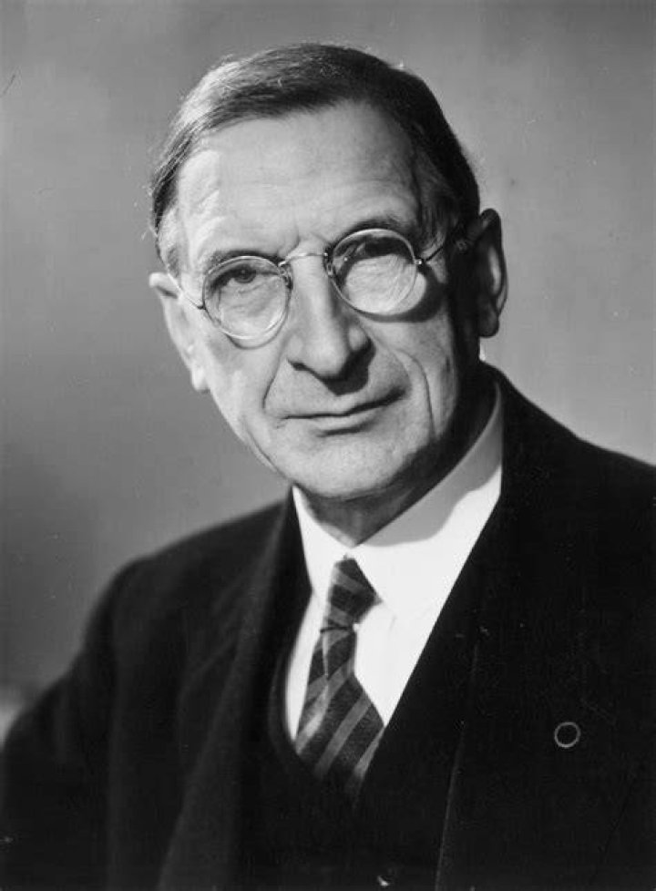 &Eacute;amon de Valera Biography