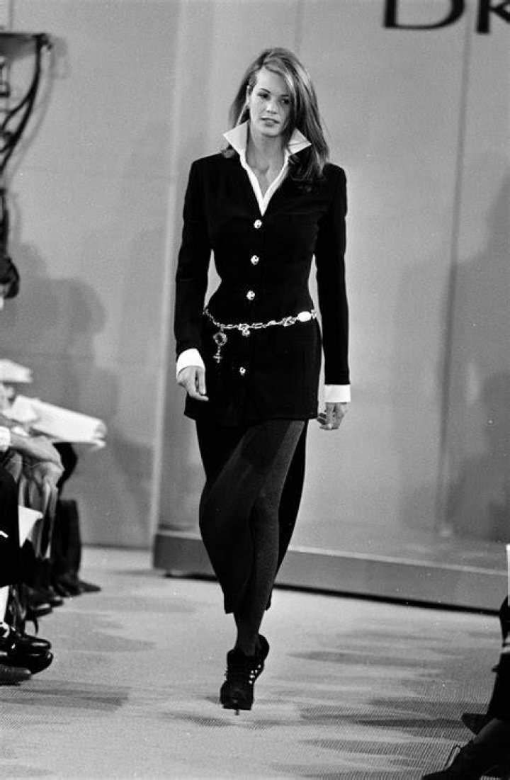 Elle Macpherson