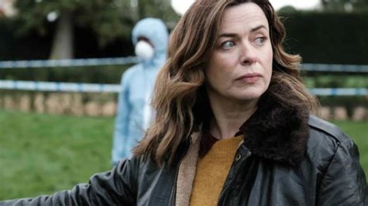 Eve Myles Eve Myles
