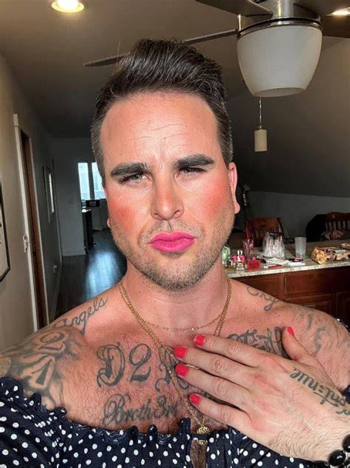 Josh Seiter Husband ; Was Josh Seiter Married?
