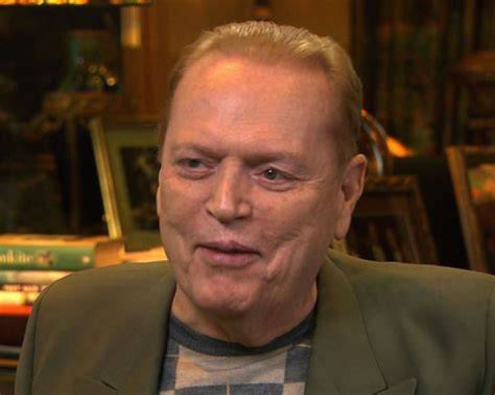 Larry Flynt Biography