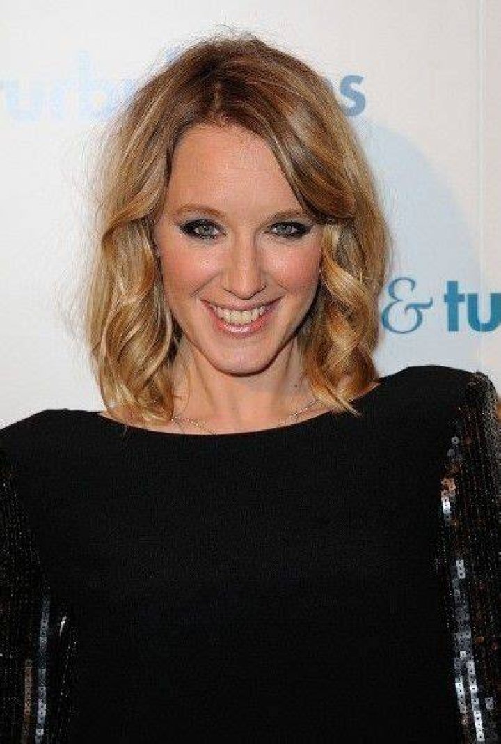 Ludivine Sagnier Bra Size, Age, Weight, Height, Measurements