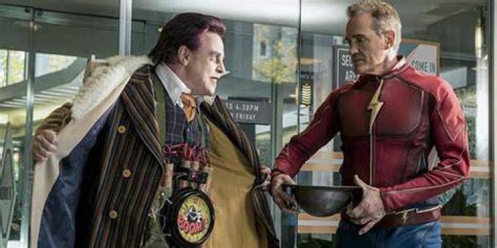 Mark Hamill Talks Playing The Trickster Again On The Flash