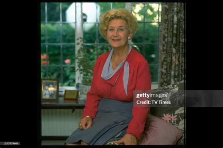Mollie Sugden Mollie Sugden