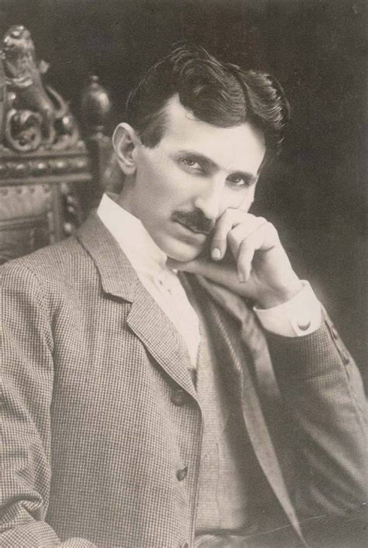 Nikola Tesla Biography