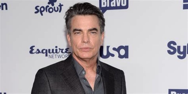 Peter Gallagher Net Worth