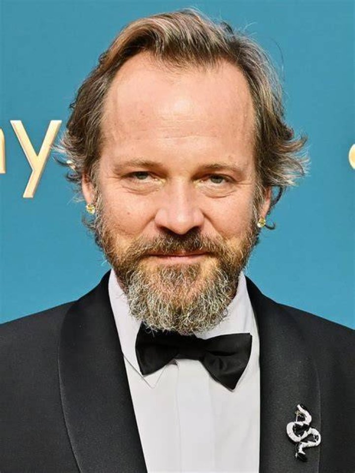 Peter Sarsgaard Peter Sarsgaard