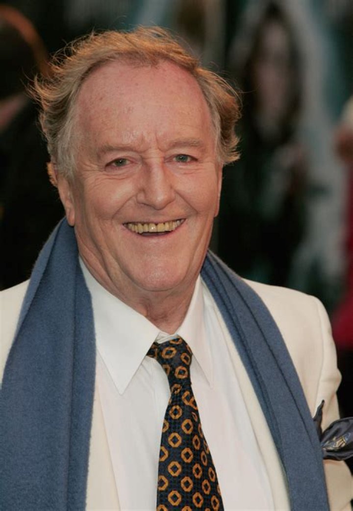 Robert Hardy Robert Hardy