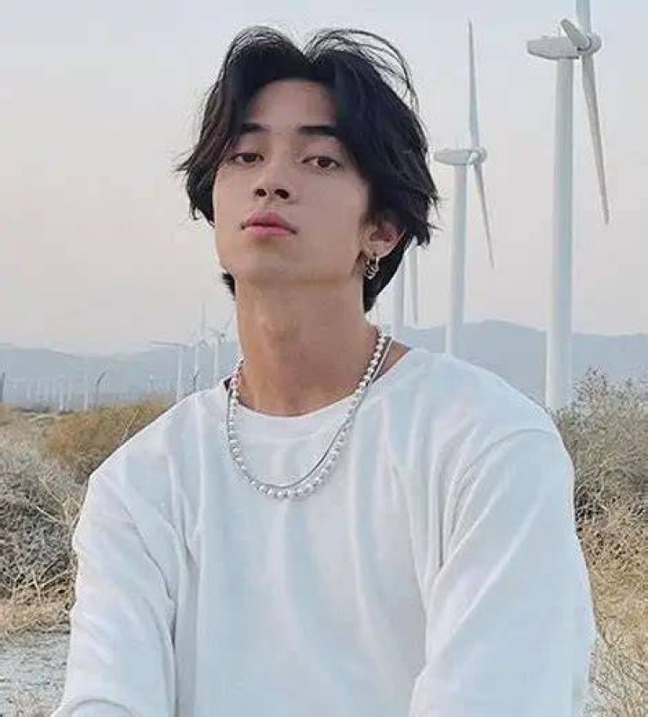 Sebastian Moy Biography