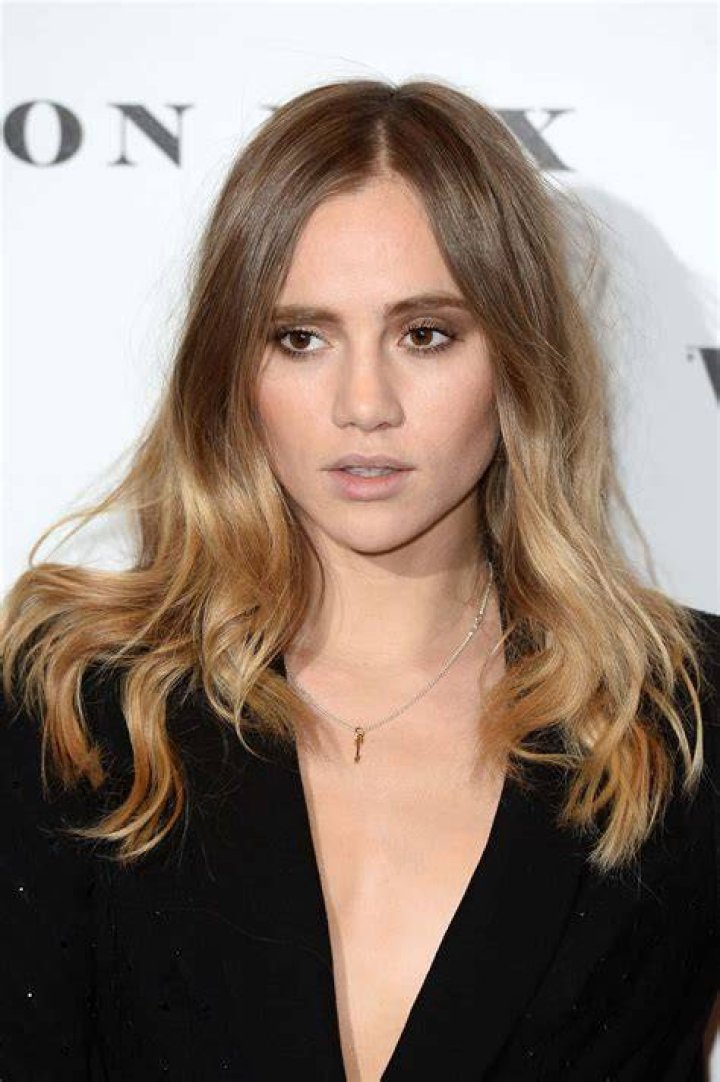 Suki Waterhouse