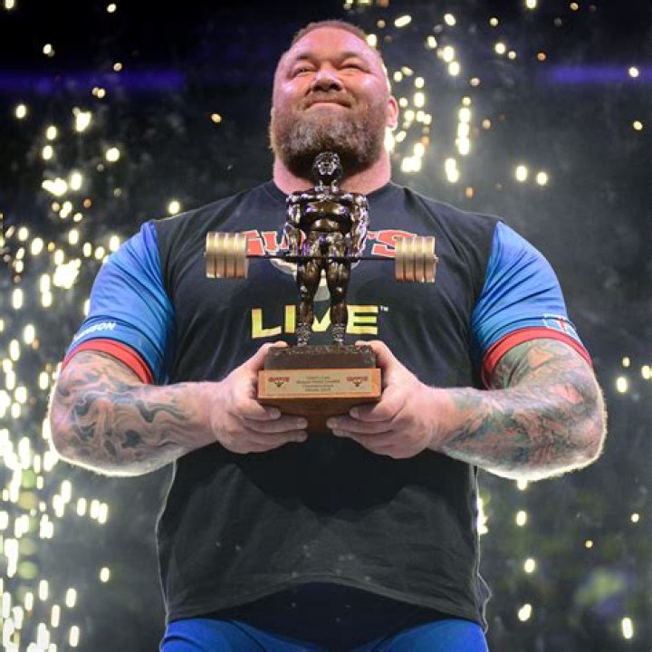Does Thor Bjornsson have brothers? 1 Thor Bjornsson 1