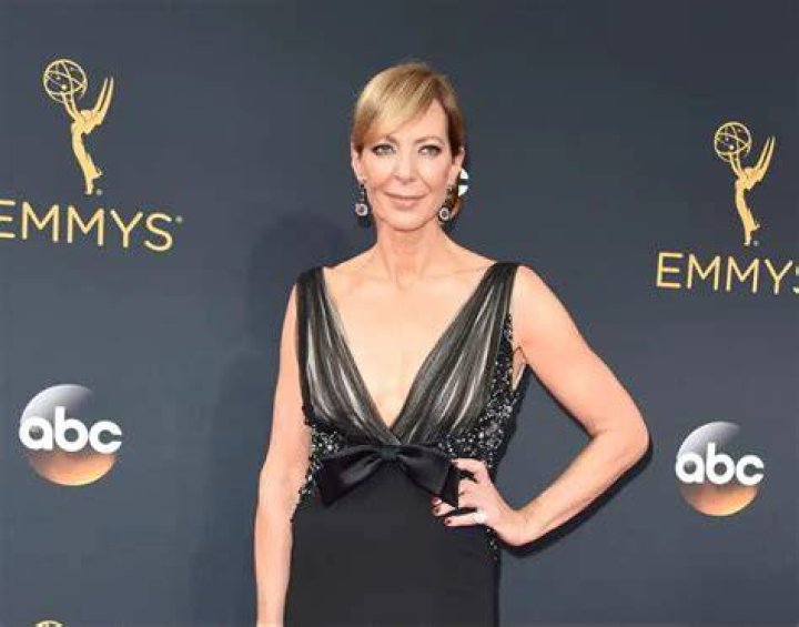 What is Allison Janney salary?