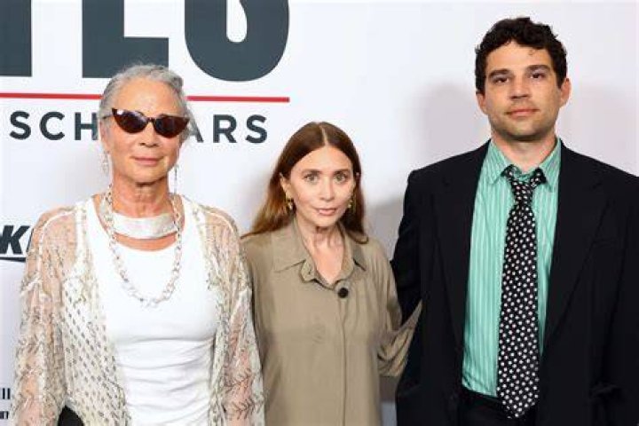 Who is Louis Eisner's father?